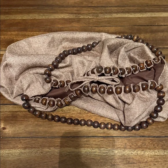 Chic Tan Beaded Handle Women's Shoulder Bag - Picture 7 of 7